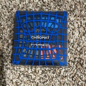 Mac chomatbabe palette new in package never worn or swatched